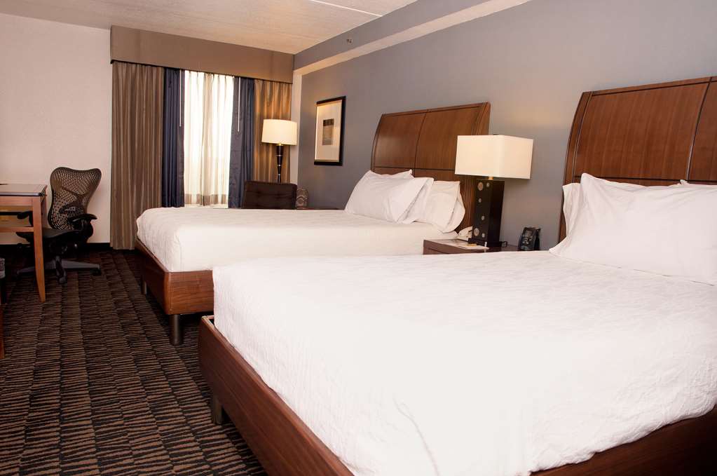 Фото Hilton Garden Inn Austin Nw/Arboretum
