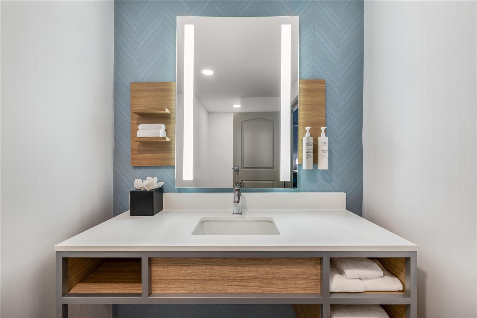 Фото Hilton Garden Inn Mystic/Groton