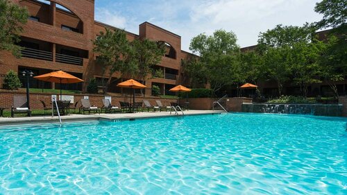 Гостиница DoubleTree Suites by Hilton Hotel Charlotte - SouthPark в Штате Северная Каролина
