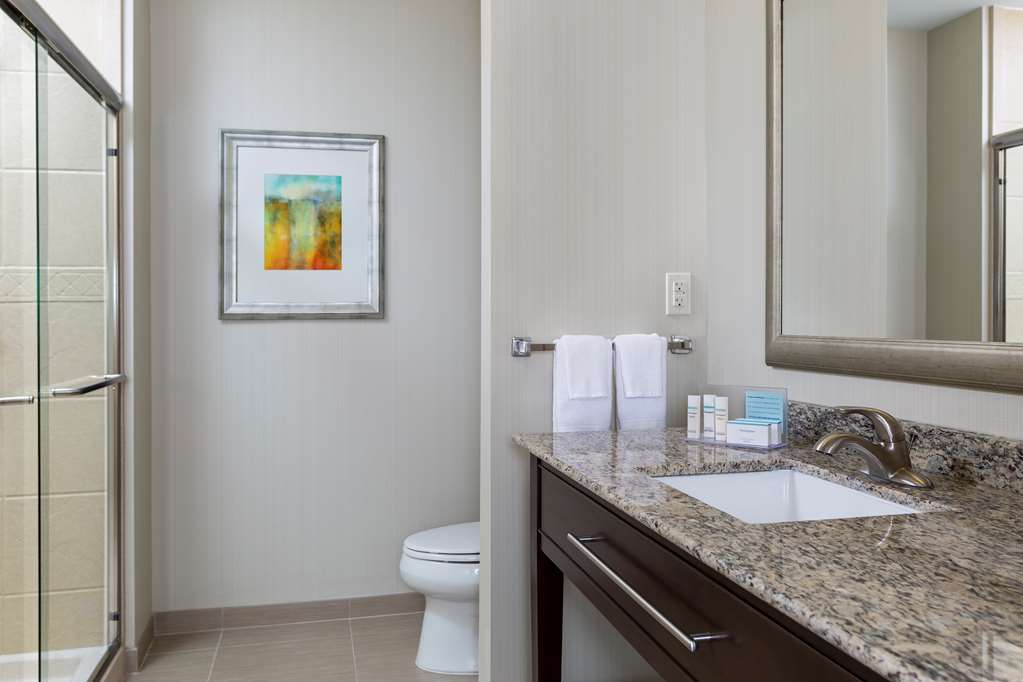 Фото Hampton Inn & Suites Philadelphia Montgomeryville