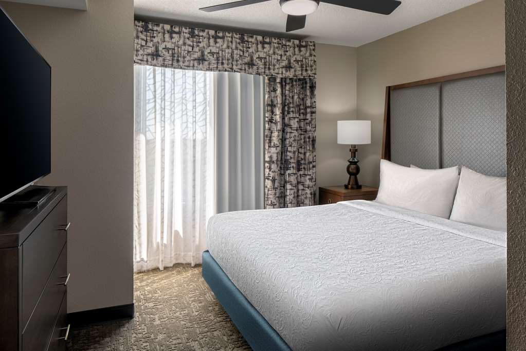 Фото Homewood Suites by Hilton Orland Park