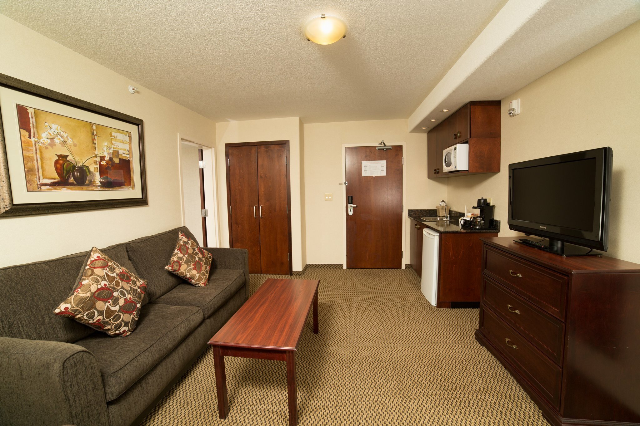 Фото Holiday Inn Hotel & Suites Lloydminster