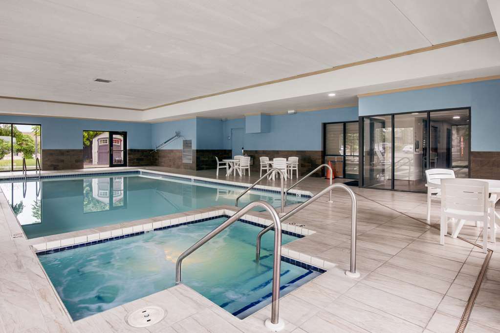 Фото Best Western Waukesha Grand
