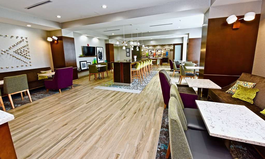 Фото Hampton Inn Kirksville, Mo