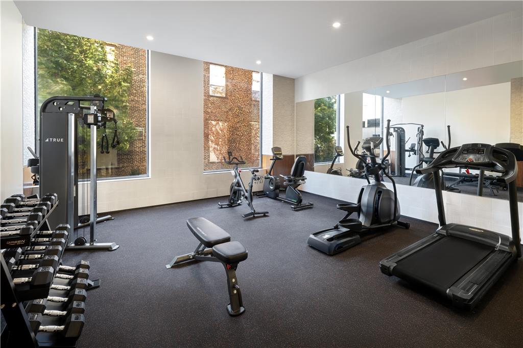 Фото DoubleTree by Hilton Long Island City New York