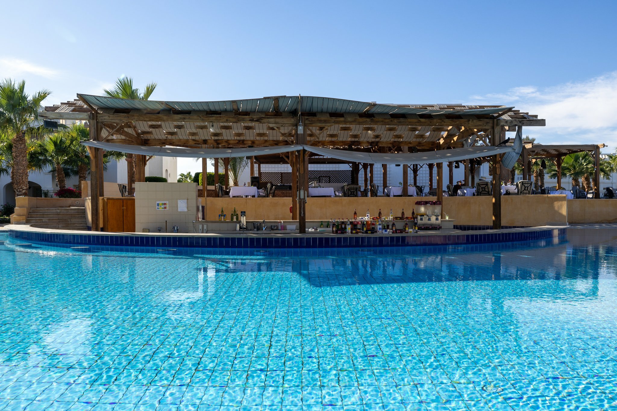 Фото Continental Plaza beach Resort
