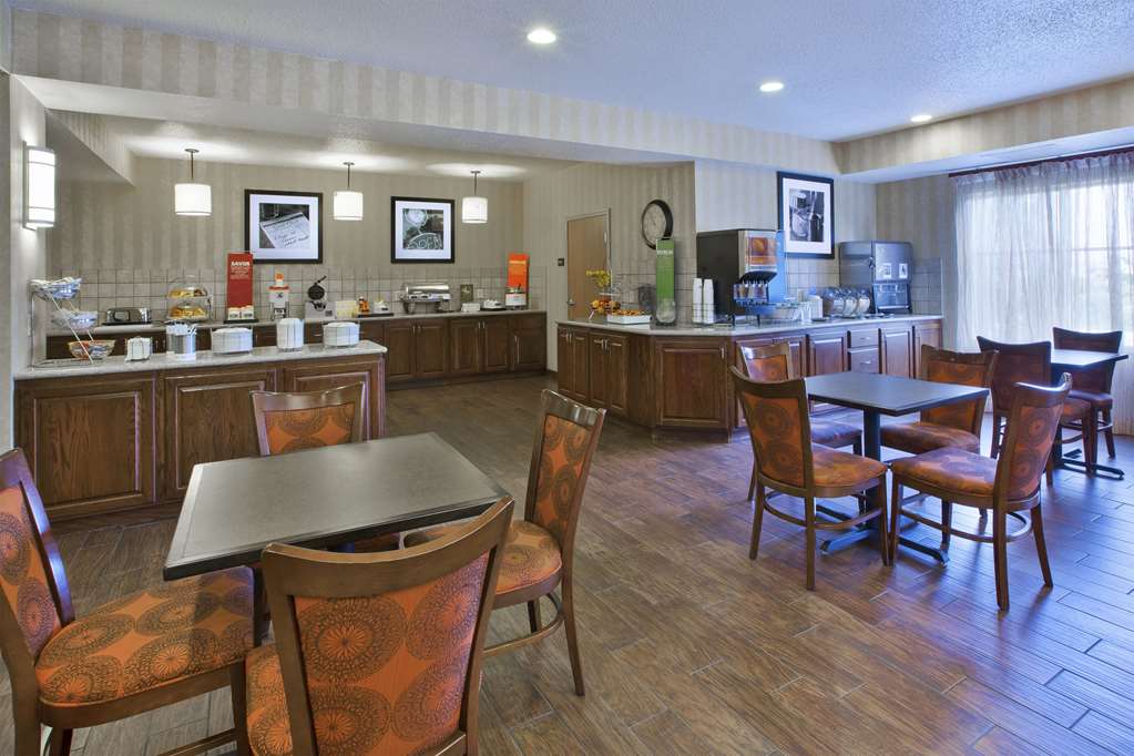 Фото Hampton Inn Pittsburgh Area Beaver Valley CenterTownship