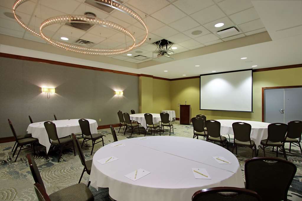 Фото DoubleTree by Hilton Hotel Newark Ohio