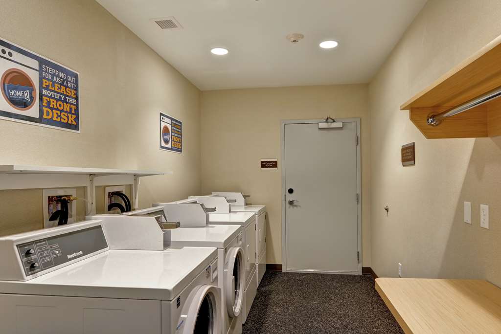 Фото Home2 Suites by Hilton Las Vegas Strip South