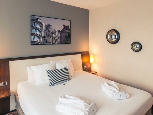 Гостиница Mercure Rennes Cesson в Фужер-Витре