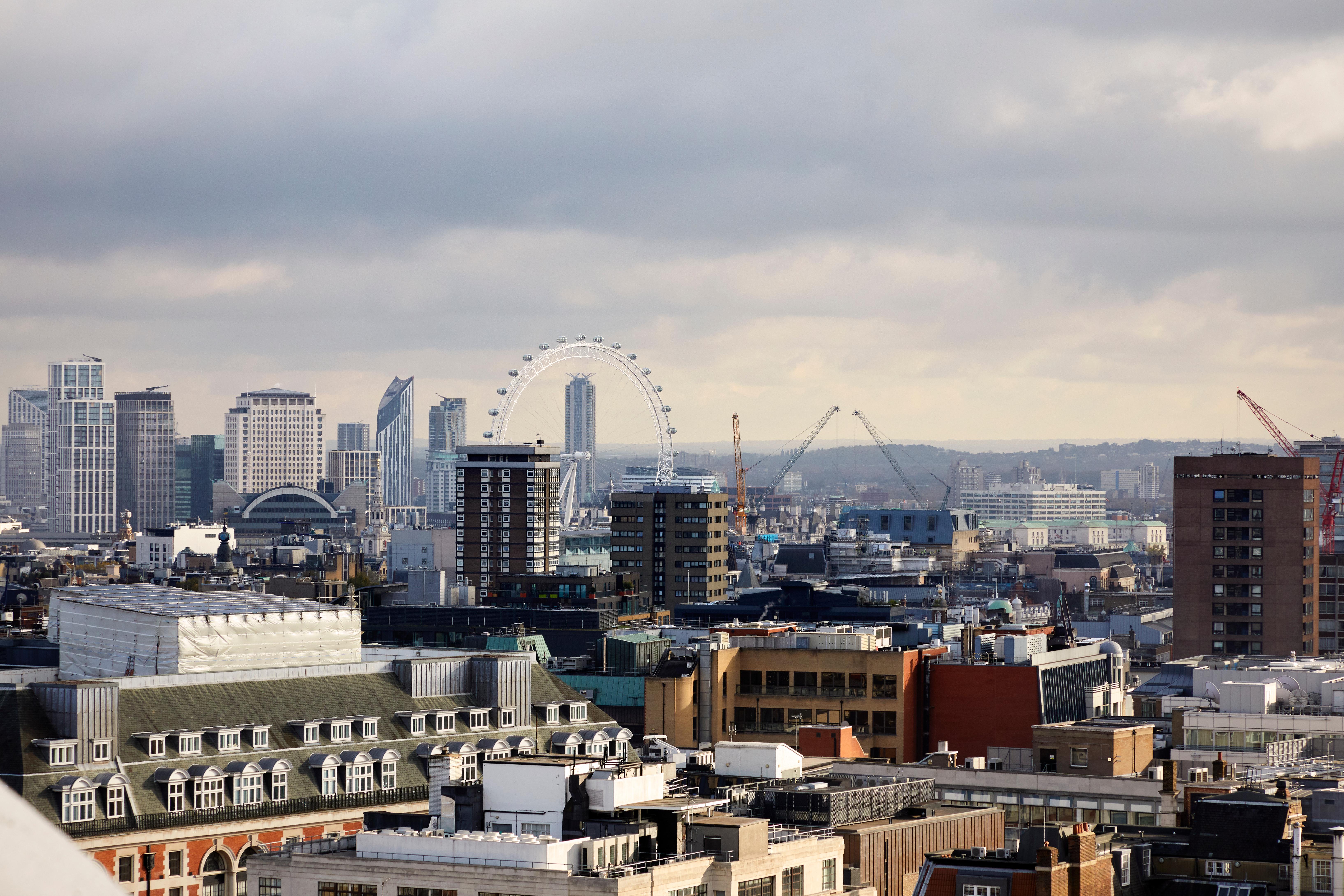 Фото Treehouse Hotel London