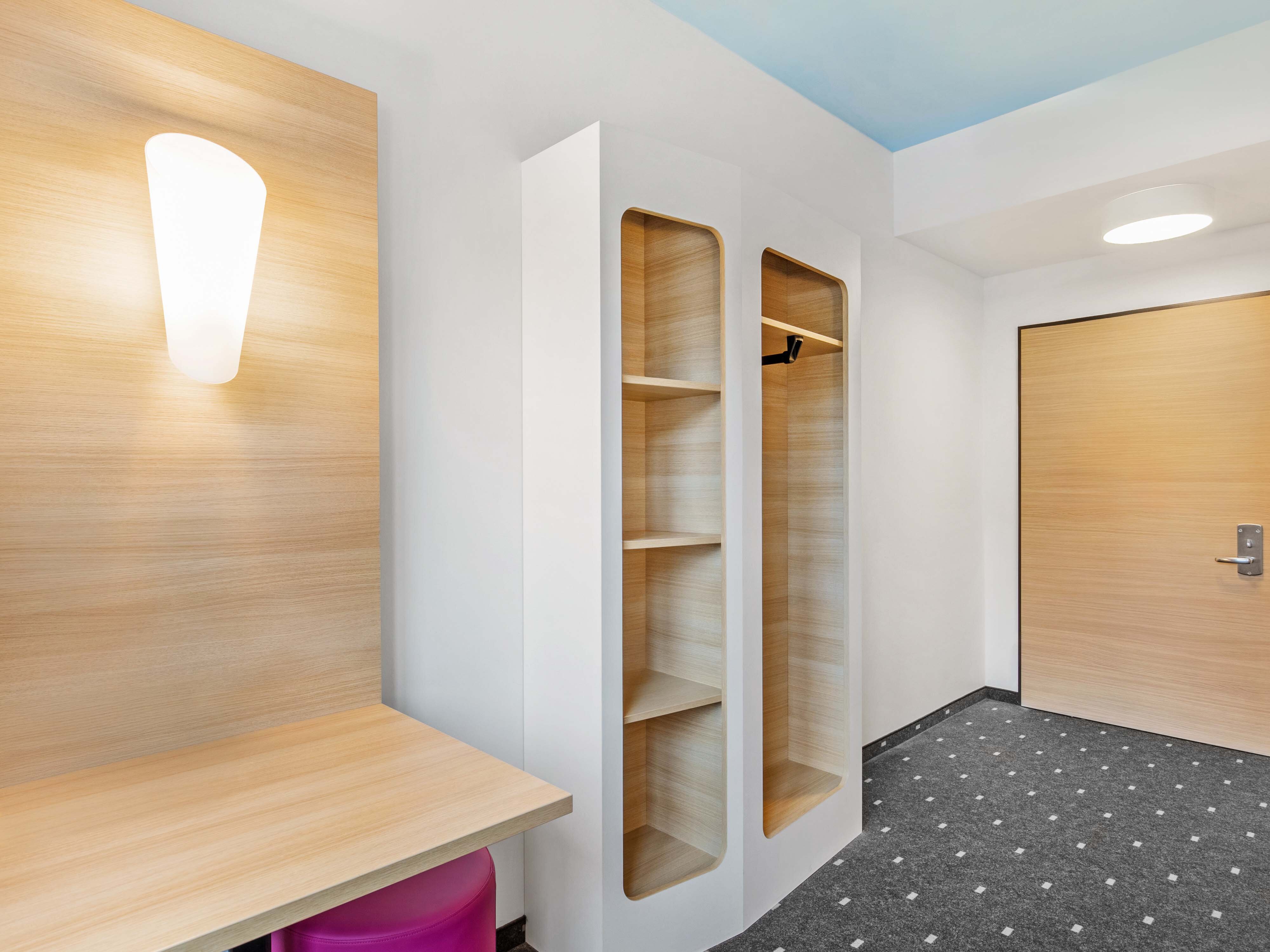 Фото B&b Hotel Lüneburg