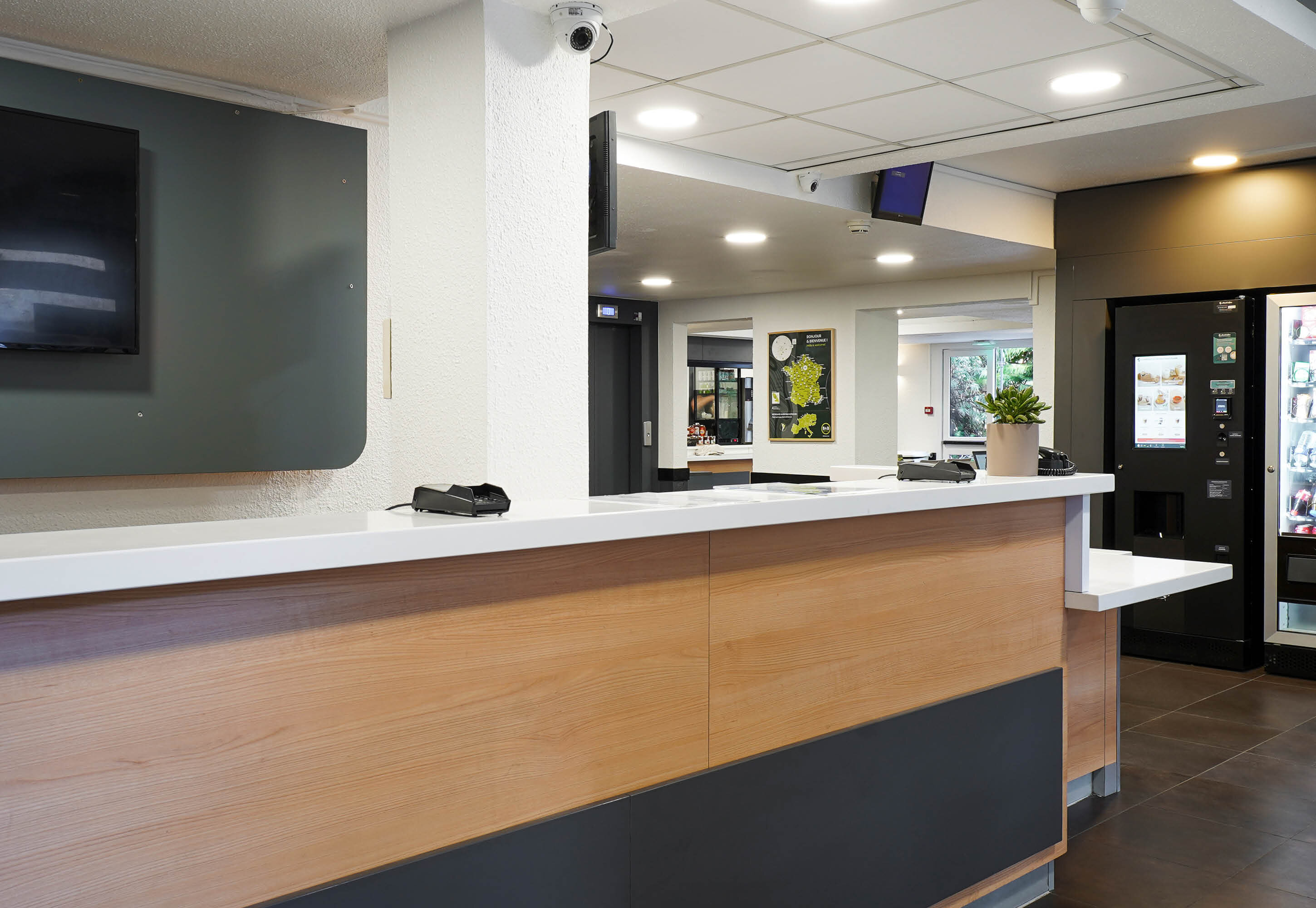 Фото B&b Hotel Marseille Parc Chanot