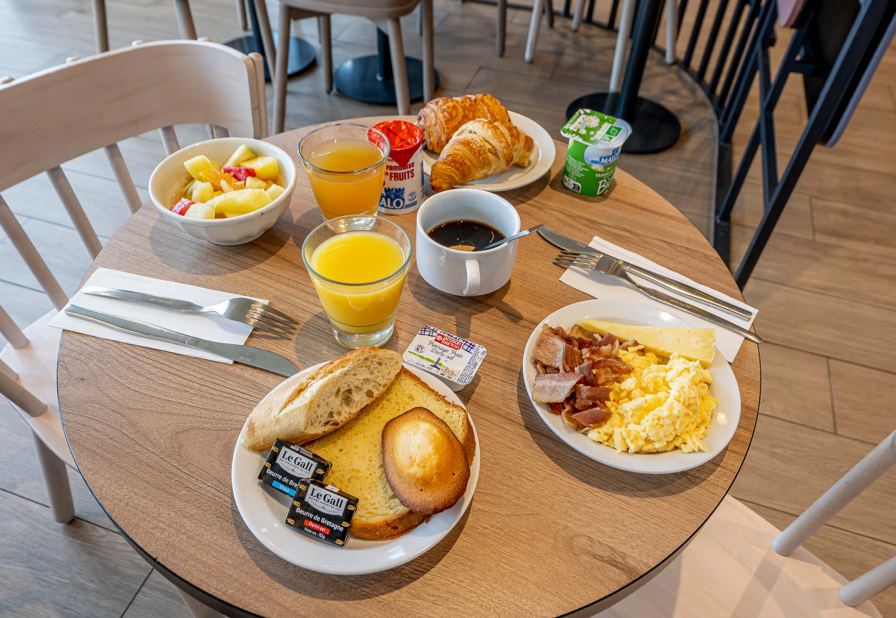 Фото отеля 5