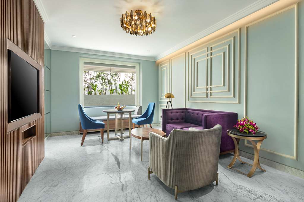 Фото Radisson Blu Hotel & Suites GRT Chennai
