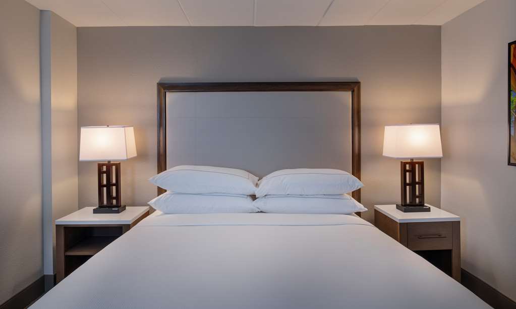 Фото DoubleTree by Hilton Madison East