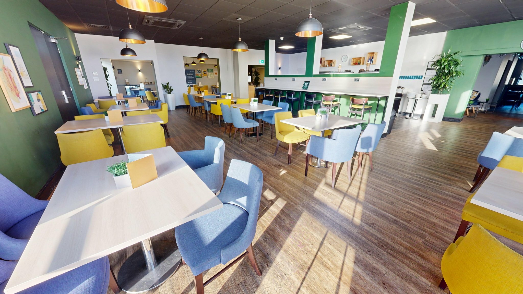 Фото Holiday Inn Kenilworth - Warwick, an Ihg Hotel