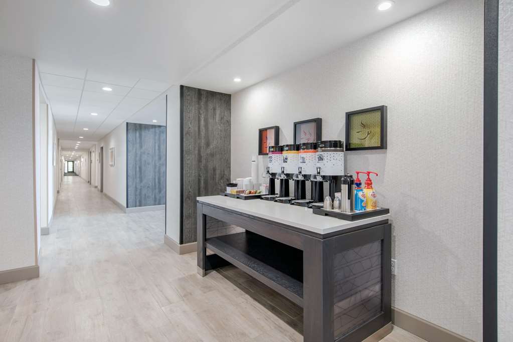 Фото Hampton Inn & Suites Ruidoso Downs