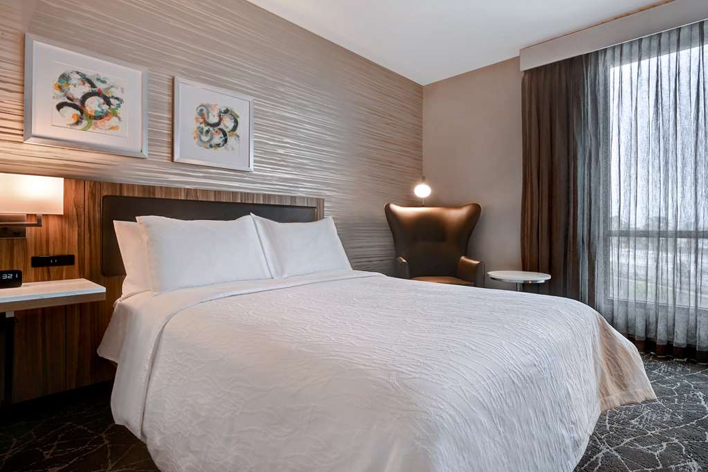 Фото Hilton Garden Inn Anaheim Resort