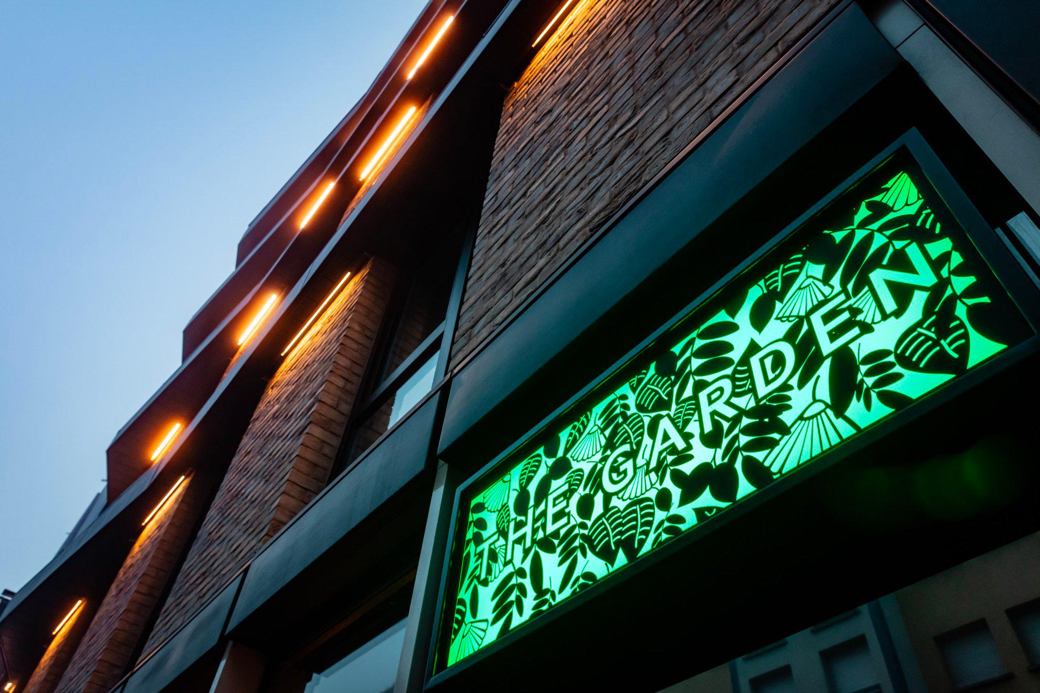 Фото Voco Strasbourg Centre The Garden, an Ihg Hotel