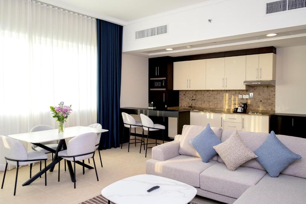 Фото Jannah Executive Hotel Apartments