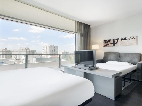 Фото Hotel Ilunion Atrium