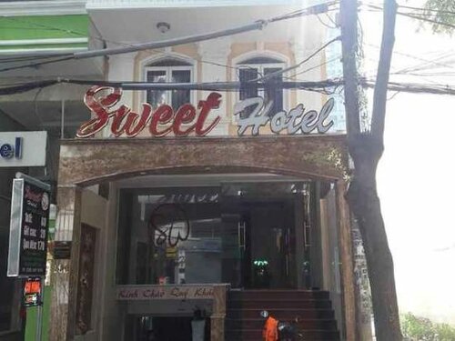 Sweet Hotel