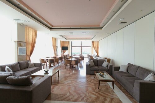 Гостиница Hotel Tzaki в Патрах
