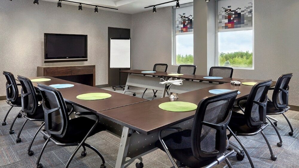 Фото Aloft New York LaGuardia Airport