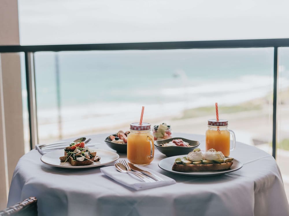 Фото Novotel Newcastle Beach