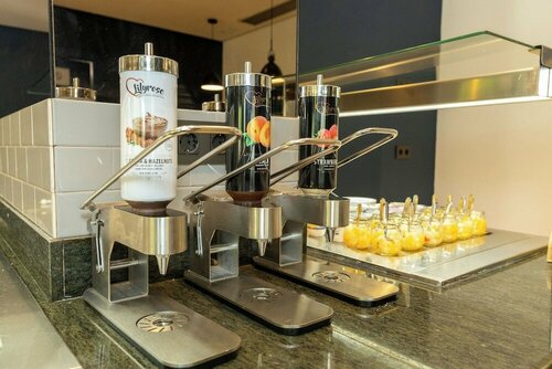 Гостиница Travelodge Alicante Puerto в Аликанте
