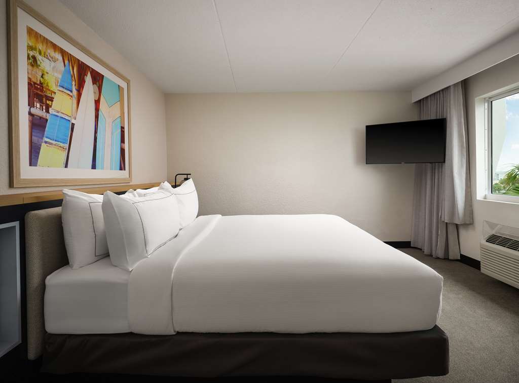 Фото Hilton Garden Inn Cocoa Beach Oceanfront