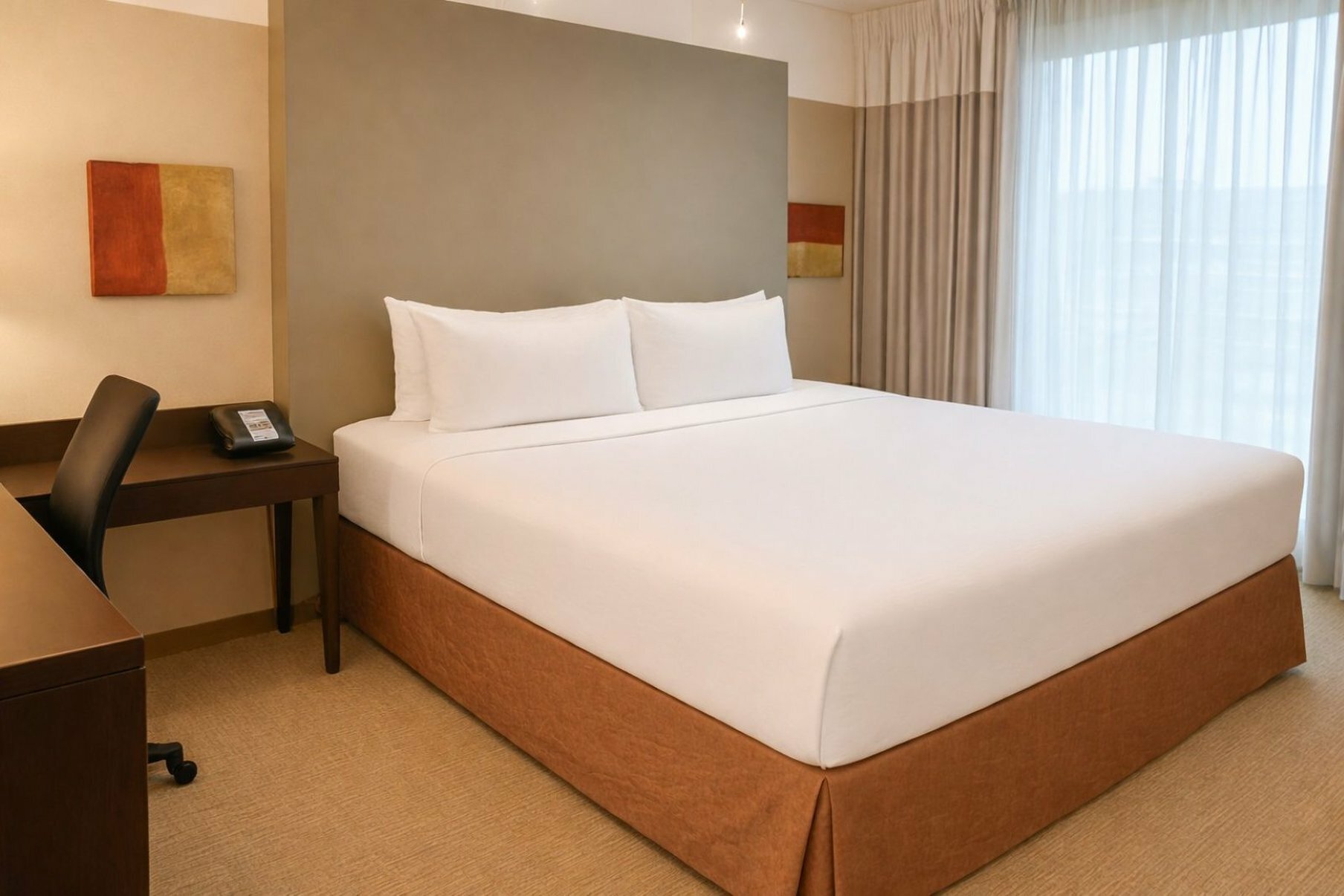 Фото Crowne Plaza Chicago West Loop, an Ihg Hotel