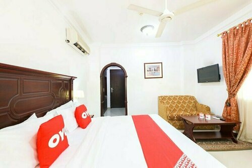 Гостиница Oyo 125 Manam Sohar Hotel Apartments в Сухаре