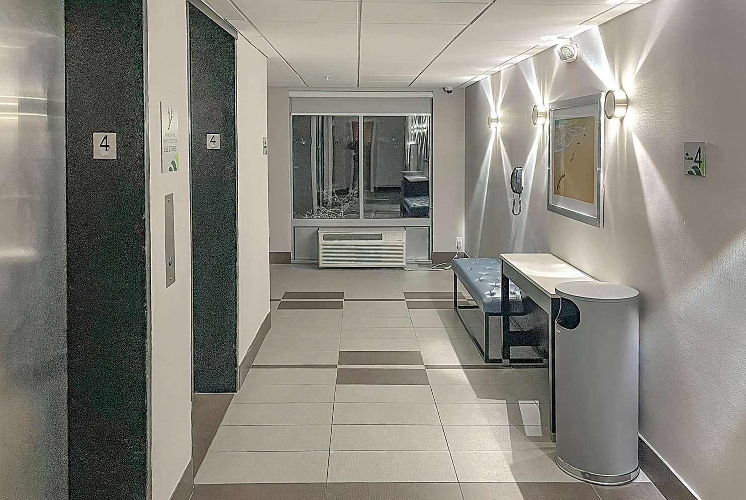 Фото Wingate by Wyndham Panama City Area Lynn Haven