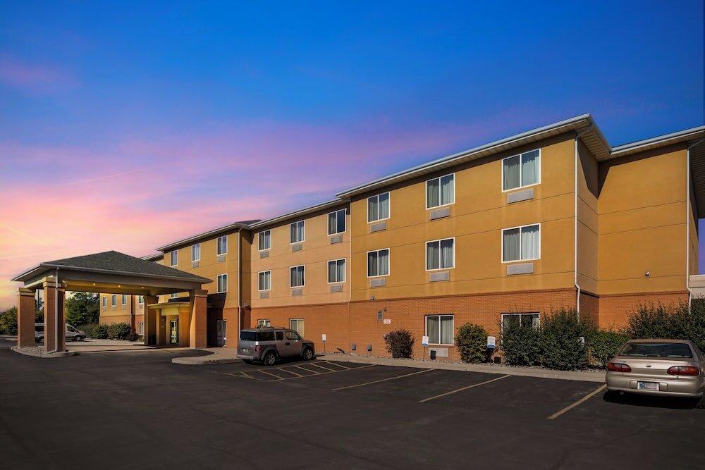 Фото Comfort Inn & Suites Porter near Indiana Dunes