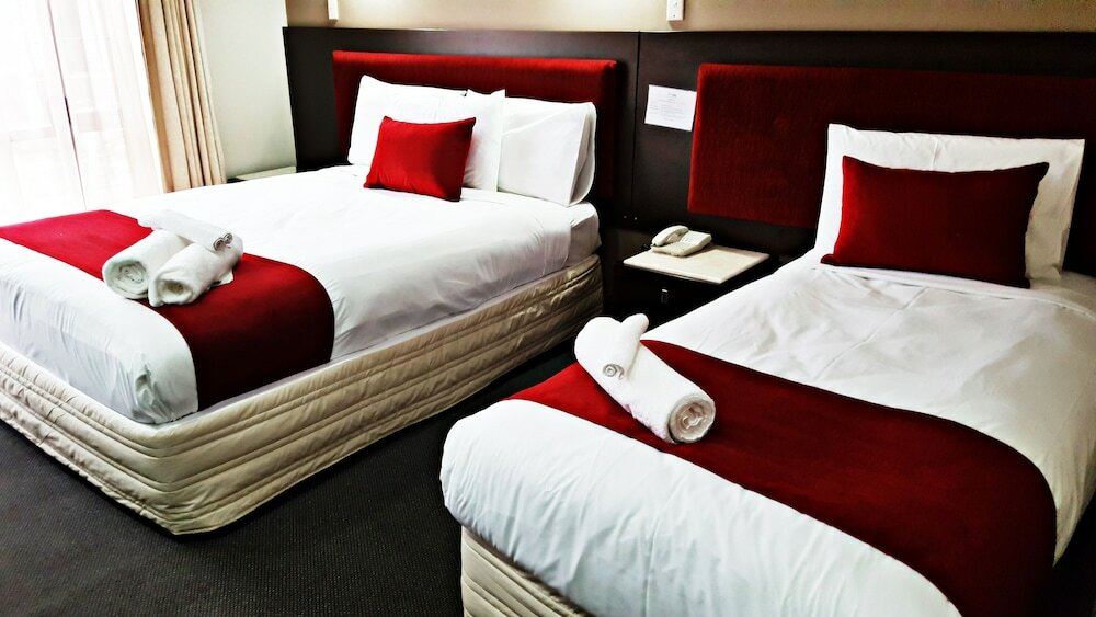 Фото Auckland Airport Kiwi Hotel