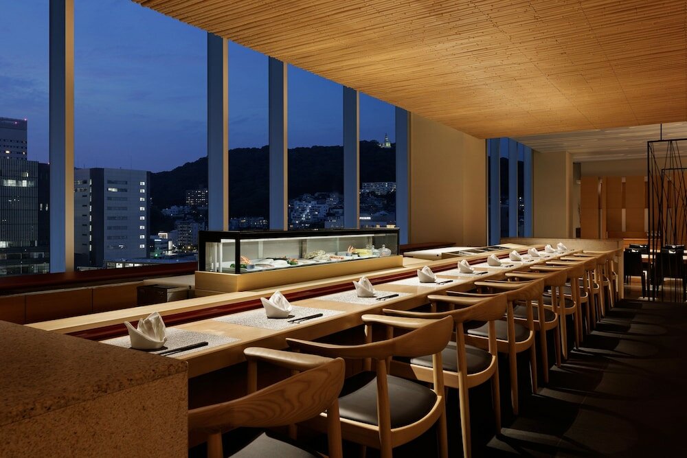 Фото Sheraton Grand Hiroshima Hotel