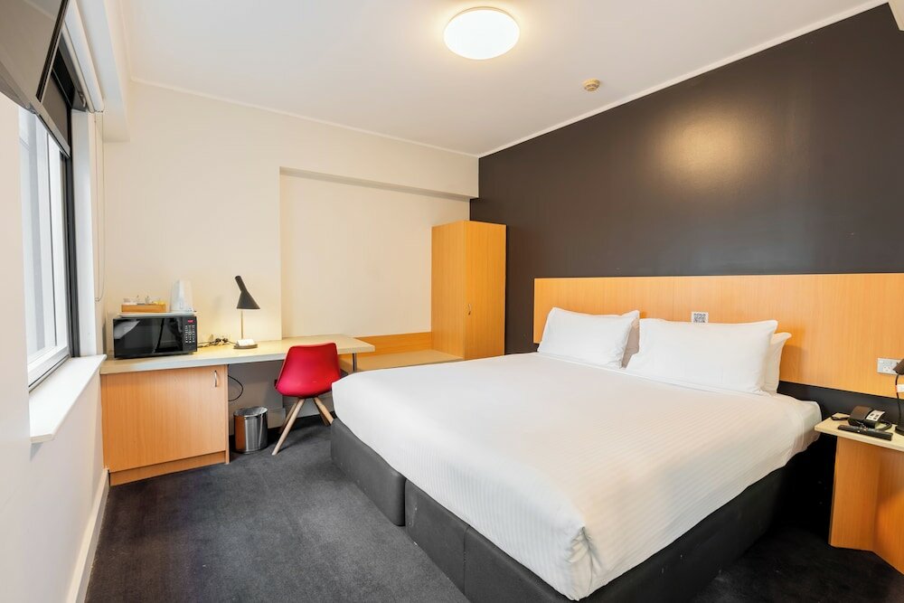 Фото Ibis Sydney World Square