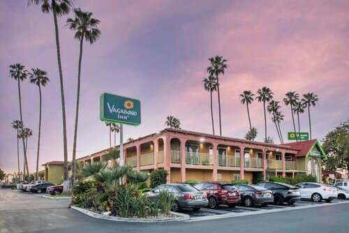 Гостиница Vagabond Inn Costa Mesa в Коста-Меса