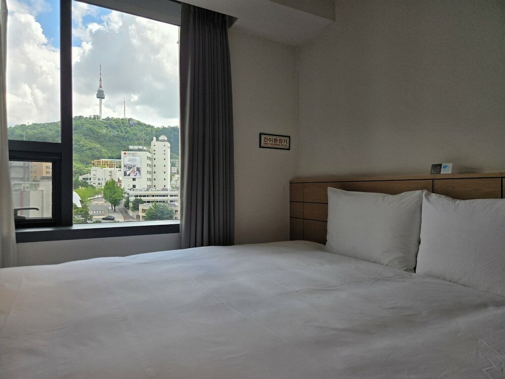 Фото Henn na Hotel Seoul Myeongdong