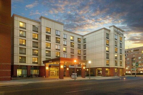 Гостиница Courtyard by Marriott Birmingham Downtown at Uab в Бирмингеме
