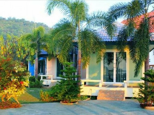 Гостиница Prapakarn Resort в Саттахипе