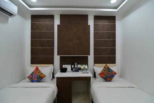 Гостиница Om Stay Well by FabHotel в Индауре