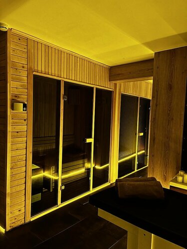 Гостиница Privado Hotels в Калеичи