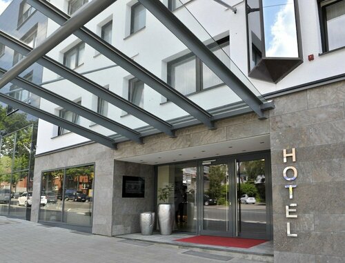 Гостиница Parkhotel Oberhausen в Ботропе
