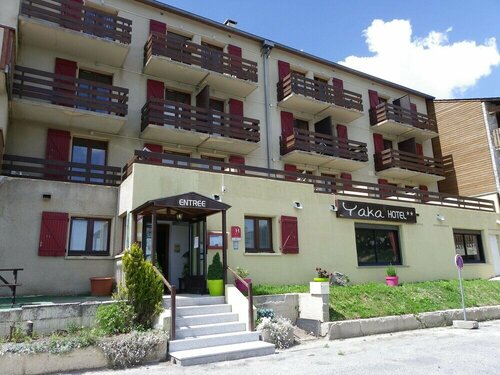 Гостиница Hotel le Yaka в Праде