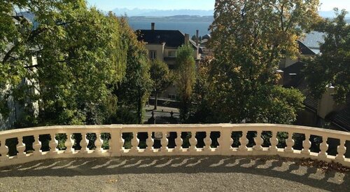 Гостиница Chambres D'hôtes La Petite Rochette в Нёвшателе