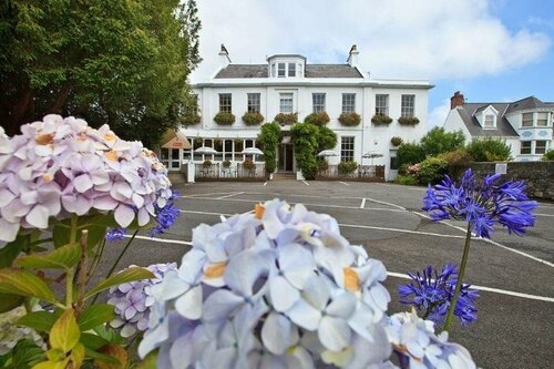 Гостиница La Collinette Hotel, Luxury Apartments & Cottages в Сент-Питер-Порте