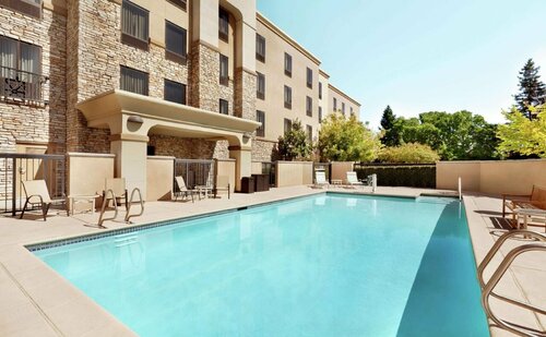 Гостиница Hampton Inn & Suites West Sacramento в Вест Сакраменто